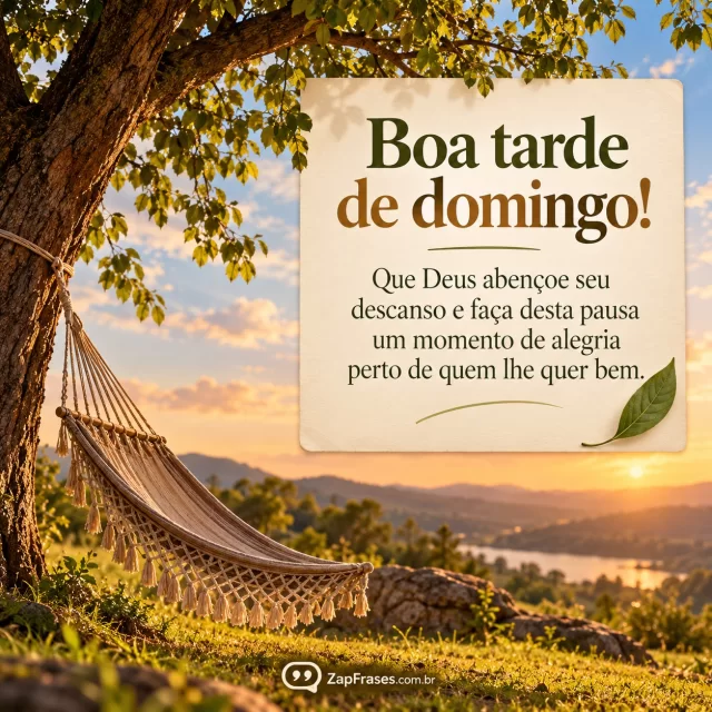Rede vazia sob árvore com céu suave, cartaz com amplo espaço para texto. Arte com a mensagem: Boa tarde de domingo! Que Deus abençoe seu descanso e faça desta pausa um momento de alegria perto de quem lhe quer bem.