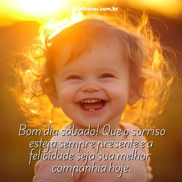 Criança feliz sorrindo com o sol dourado ao fundo e mensagem de bom dia sábado